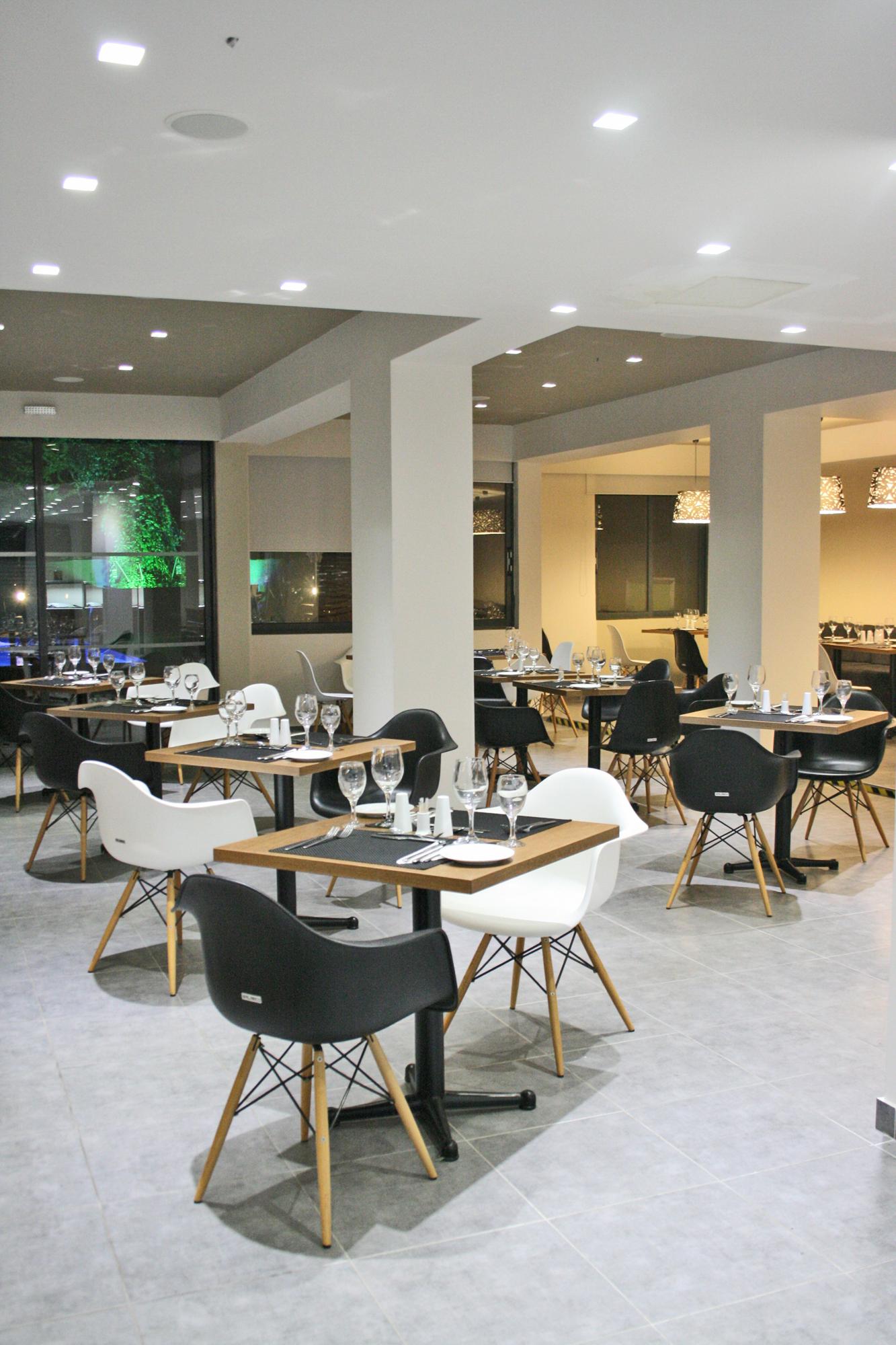 Amphitryon Boutique